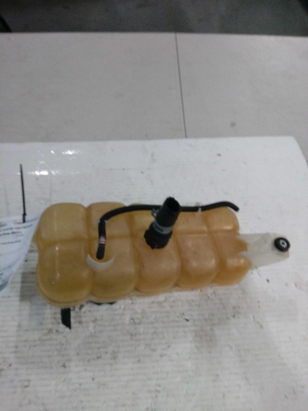2022 RAM DODGE 1500 Pickup Engine Coolant Reservoir OEM White 3.6L 121K Miles
