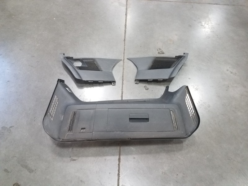 2007 Porsche Cayman S 987 Windshield Cowl Trim / Trunk Liner Panels #3075 G2