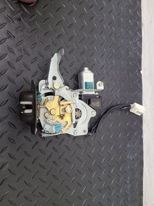 04-15 Nissan Armada Tailgate Latch Lock Actuator Power Open OEM 90502-7S400