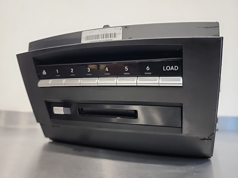 2007 2008 2009 Mercedes S Class Radio Stereo Headunit A 221 870 38 91 OEM