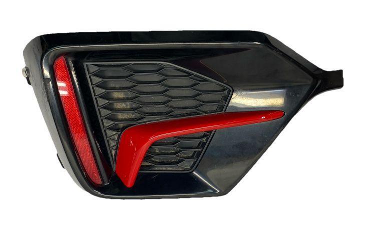 Honda Civic fog light cover 20 to 21 front passanger right side OEM 71513TGGA50