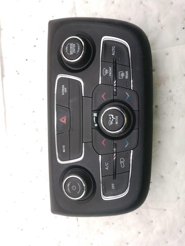 2019 Jeep Compass A/C Selector Switch OEM White 118K Miles NJ25-26774-676353