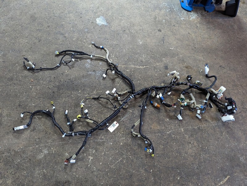 Dashboard Wiring Harness 2020 Nissan Versa 2021. For Parts X