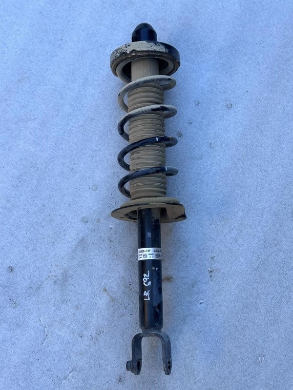 2016 2017 HONDA ACCORD SEDAN REAR STRUT SPRING 2.4L 52620T2FA520