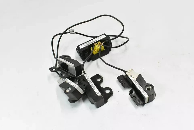 06-13 Mercedes X164 ML500 R350 Right Seat Weight Sensor Control Module OEM