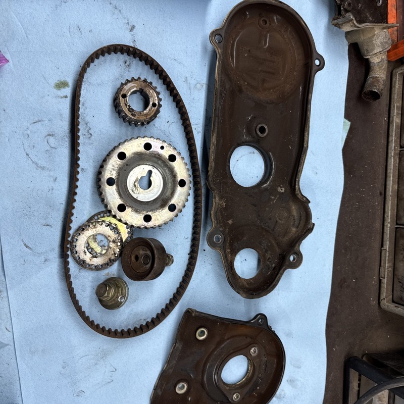 1996 Cushman TrucksterDaihatsu 327 Engine 898632B Timing Belt PulleysCovers