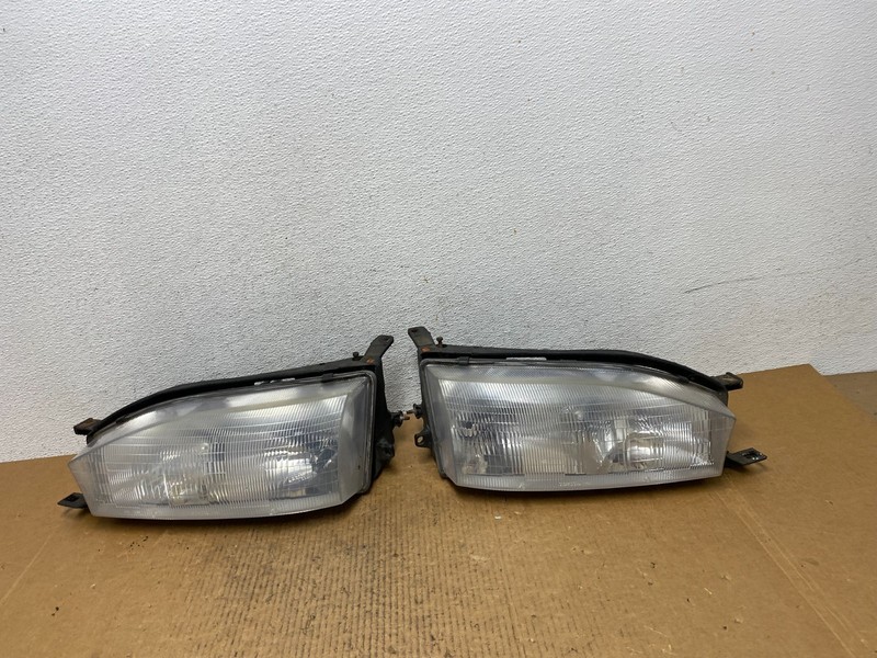 1992 1993 1994 Toyota Camry Left+Right Halogen Headlights AE1145 DW