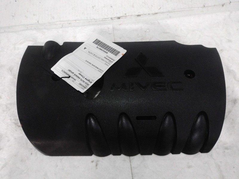 2015 Mitsubishi Outlander Sport Engine Cover Red OEM Used 125K Miles NJ25-21587