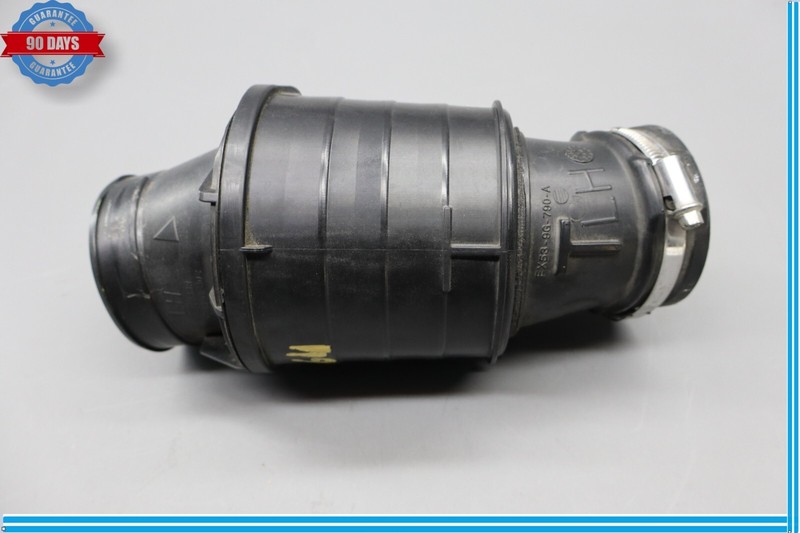 14-21 Jaguar X152 F-Type Left Driver Side Intake Resonator Duct Tube Hose Oem