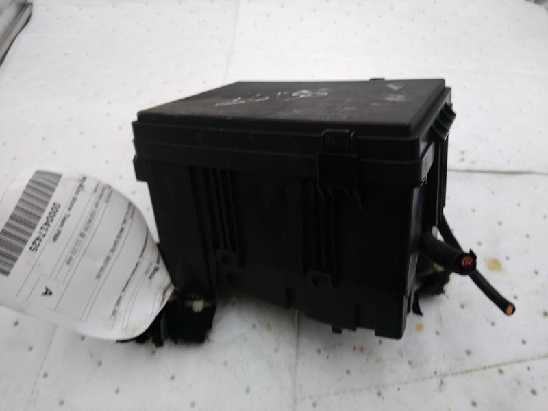 2017 Honda CR-V OEM Fuse Box 1.5L AWD EX - Used, 109K Miles, Genuine Parts