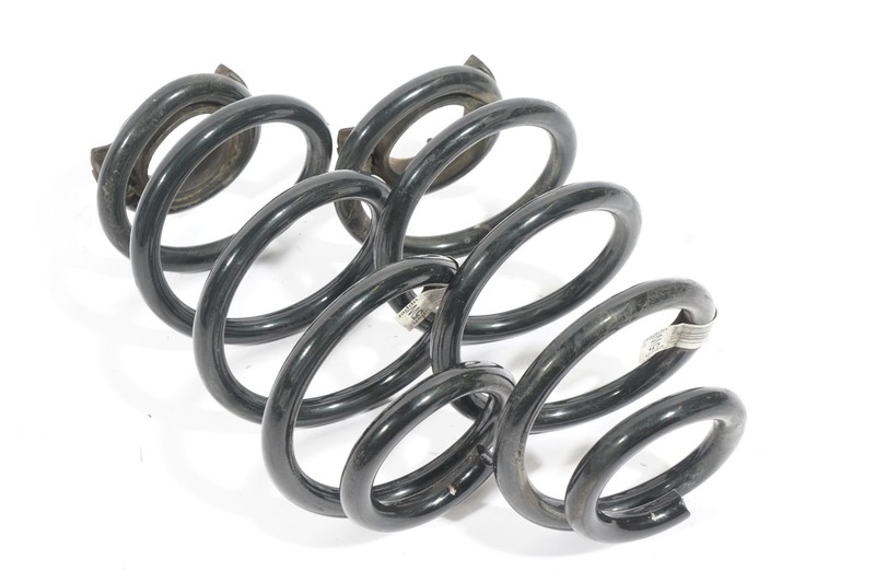 2021 - 2024 BMW 228I F44 REAR LEFT AND RIGHT SIDE SPRING COIL SET OF 2 OEM