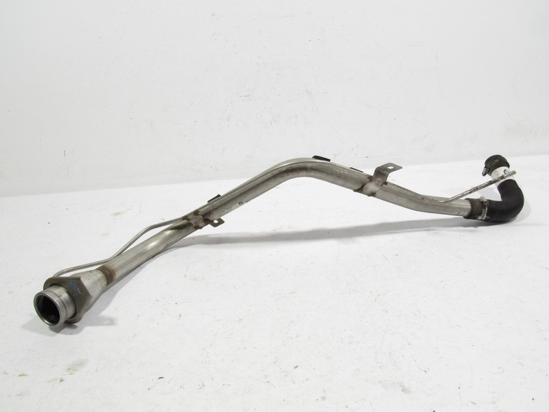 15-19 Land Rover Discovery Sport 2018 2.0L Fuel Neck Pipe Hose|