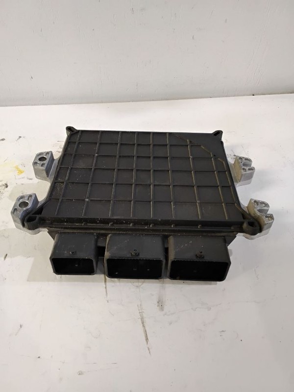 Engine ECM Electronic Control Module 2.0L Fits 20-25 SENTRA 3568407
