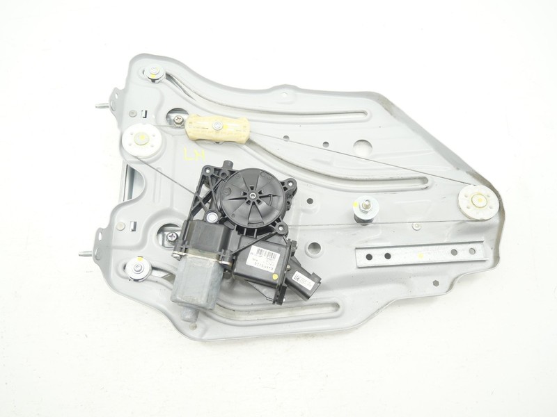 2016-2024 Chevrolet Camaro SS Convertible Driver Quarter Glass Regulator OEM