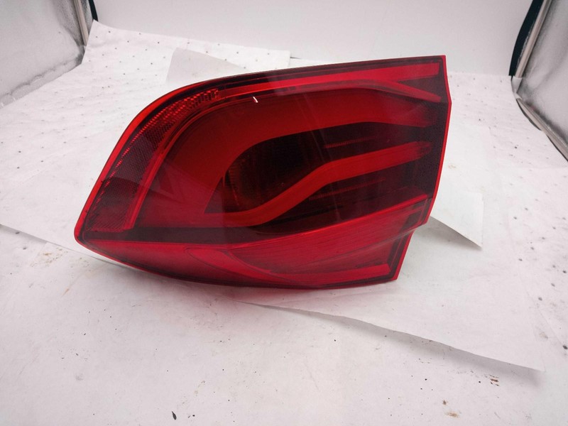 2016 BMW 328I Right Tail Light Assembly White OEM Used 349553 138K Miles