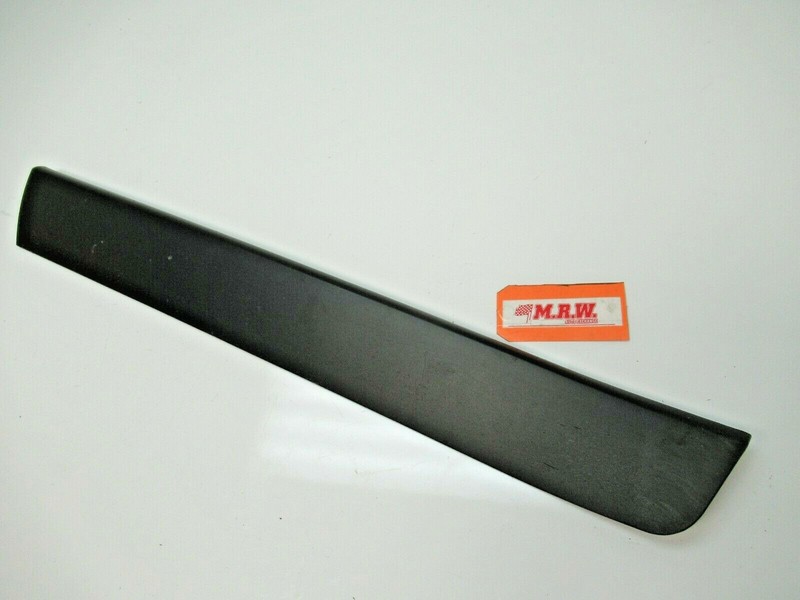 DOOR MOLDING TRIM OUTTER LOWER BOTTOM STRIP Driver SIDE REAR for ACADIA OUTLOOK