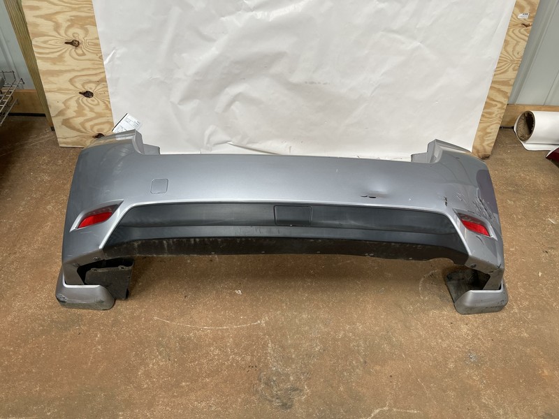 12-16 SUBARU IMPREZA 2.0L STATION WAGON REAR BUMPER COVER ASSEMBLY OEM DAMAGED