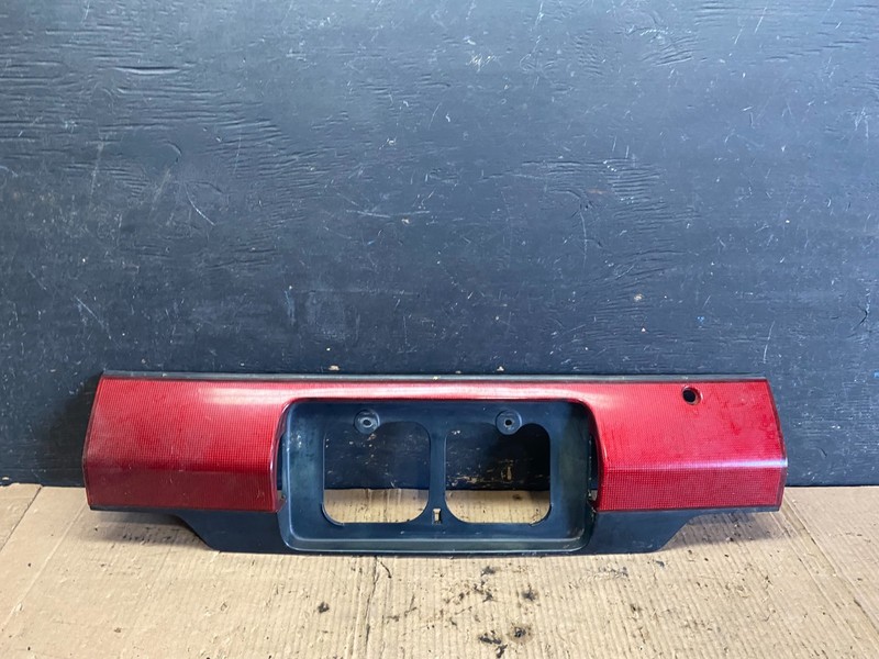 1989 to 1992 Geo Prizm Rear License Trunk Panel Q0366 PS