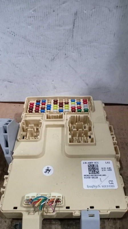 2020 Hyundai Palisade Body Control Module OEM 3.8L Used 70K Miles 95400S8MB0