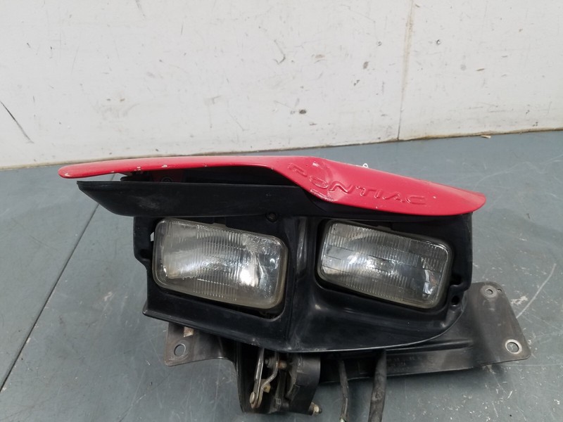 1998 98 99 00 01 02 Pontiac Trans Am Left Driver Head Light - Damage #1272 - E2
