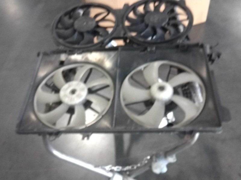 2017 MAZDA CX-5 Engine Cooling Fan Motor OEM PYFV15025 Black 77K Miles
