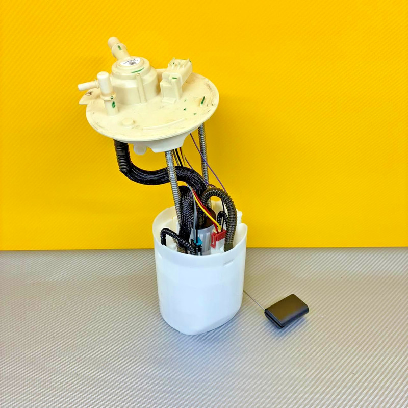 2022 - 2025 JEEP GRAND WAGONEER 3.0L FUEL PUMPGAS TANK UNIT OEM 68625583AB