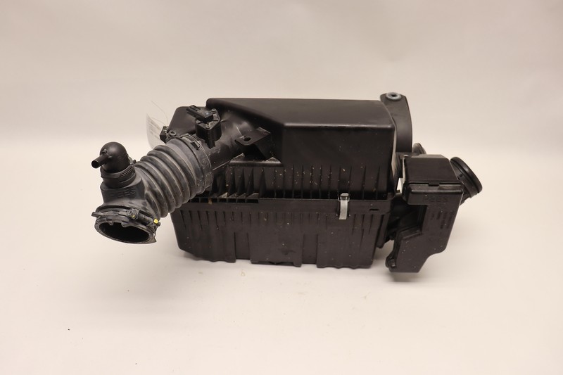 2016-2019 MAZDA MIATA 2.0L ENGINE AIR CLEANER FILTER BOX HOUSING ASSEMBLY OEM