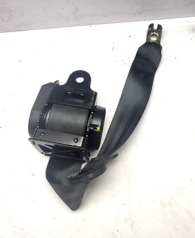 VW JETTA Mk7 Rear Right Side Safety Belt Seatbelt 639521700B 2019-2021