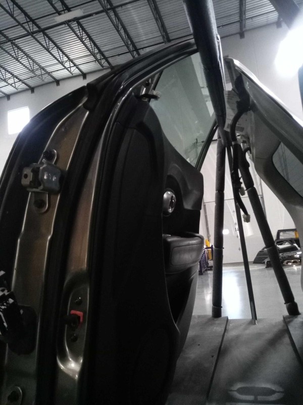 2019 KIA Soul Right Front Door Black OEM Used 164064 115K Miles
