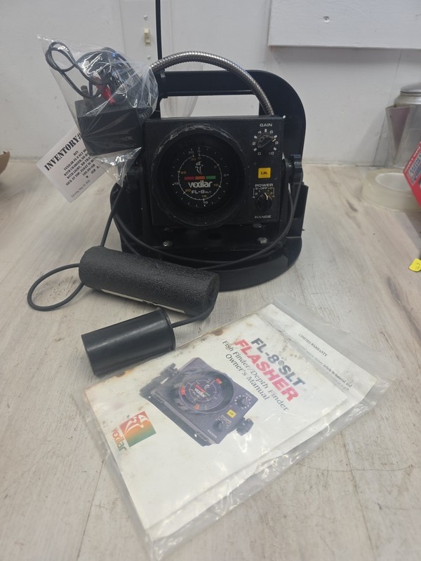 Vexilar FL-8SLT fish finder SEE FULL DESCRIPTION