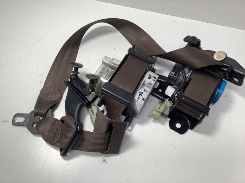 87-89 Honda Accord 2Dr Outer Set RIGHT FR. Seat Belt 04814-SE0-A04ZE OEM