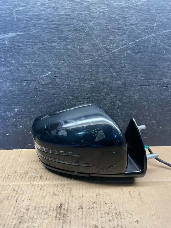 2011 to 2012Mercedes ML ML350 Right Passenger View Door Mirror OEM r9334 DG