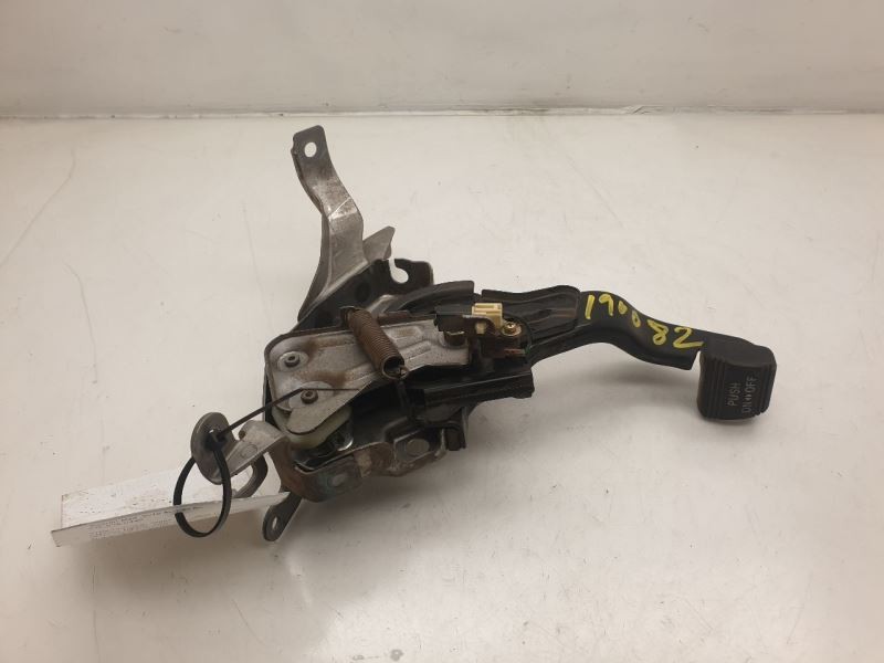 2005 TOYOTA TUNDRA SR5 4.7L RWD AT EMERGENCY BRAKES FOOT PEDAL