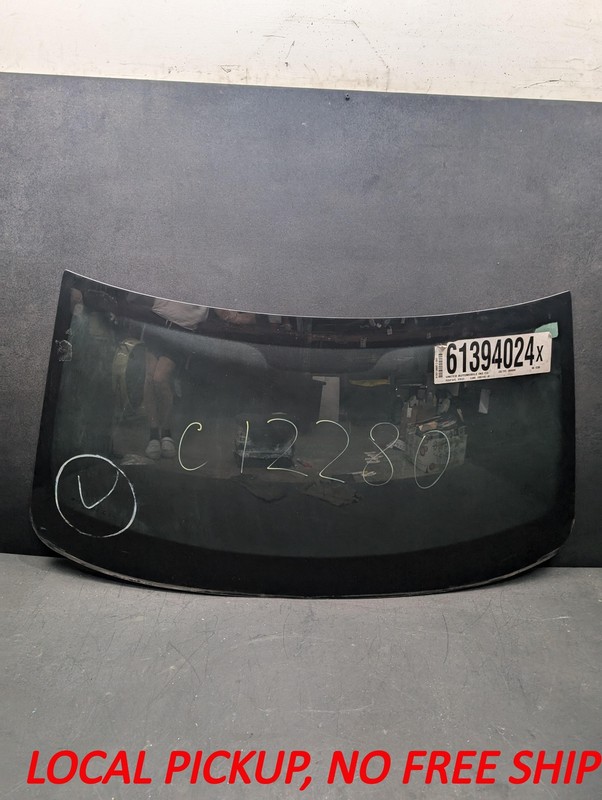 Front Windshield Glass 2019 Chevrolet Camaro 84547513 2016 2017 2018 2020 - 2024