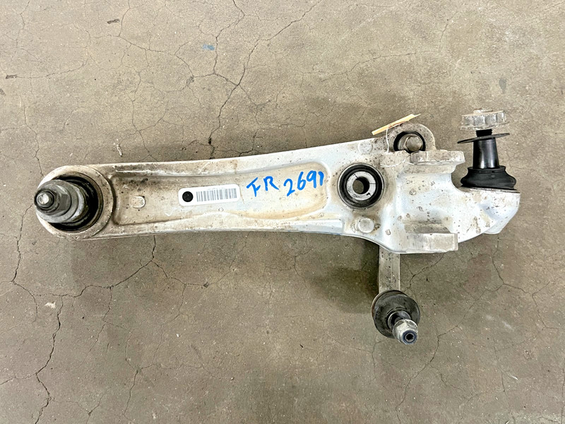 ⭐2016-2023 JAGUAR XE RWD FRONT RIGHT SIDE REARWARD LOWER CONTROL ARM OEM LOT2691