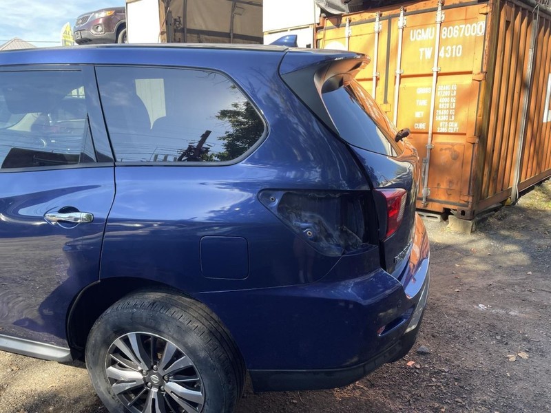 2015-2020 Nissan Pathfinder Left Driver Side Quarter Panel Repainted Blue