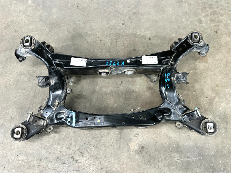 ⭐2016-2017 KIA K900 RWD REAR SUSPENSION SUBFRAME CROSSMEMBER CRADLE OEM LOT2727