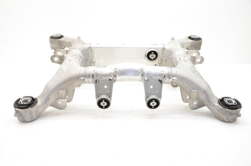 2012-2019 BMW 640I Gran Coupe Rear Suspension Crossmember Assembly