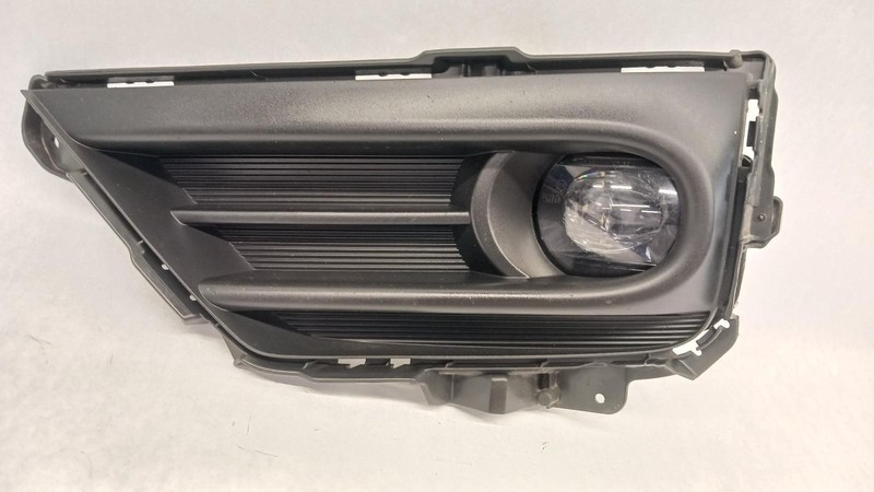 20-'22 HONDA CR-V Left driver fog light 1.5L turbo OEM Grade A!