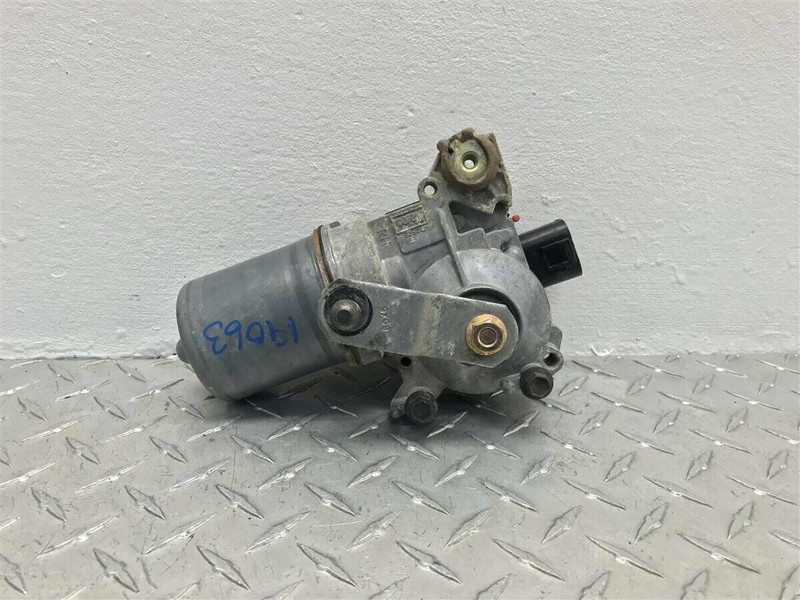 2004 CHEVROLET SILVERADO GMC SIERRA WINDSHIELD WIPER MOTOR OEM 88958371