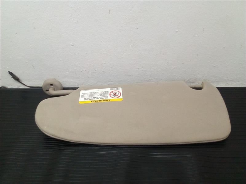 04-05 Dodge Ram 1500 Quad Cab Right Illuminated Sun Visor Gray OEM 0YY76TL2AA