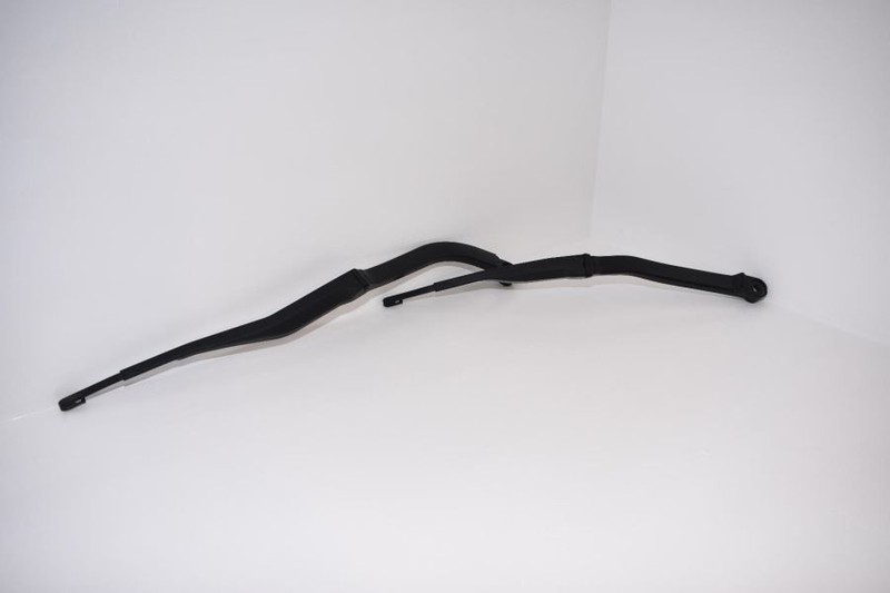 2010-2016 370Z CONVERTIBLE ROADSTER PAIR SET OF TWO OEM WIPER ARMS