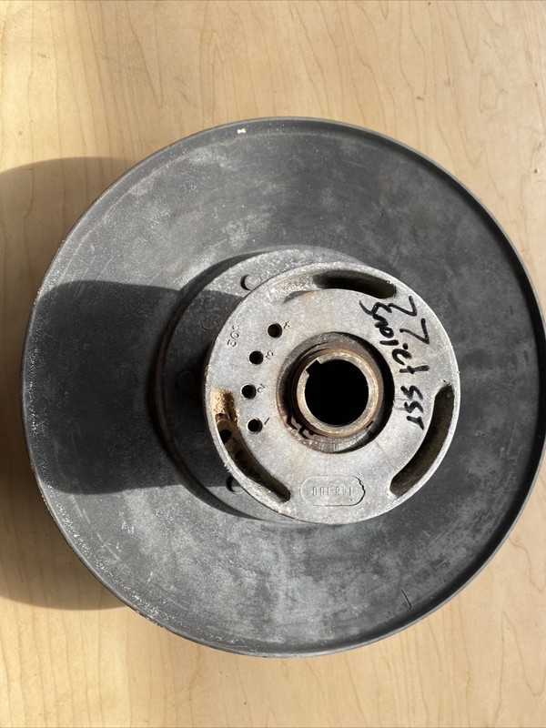 1977 Snojet Sno Jet Snow-jetSST 440 Kawasaki snowmobile driven clutch