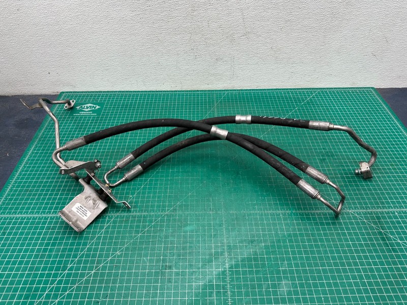 11-19 BMW 550i 650i RWD EXPANSION HOSE DYNAMIC DRIVE ACTIVE OIL LINE OEM