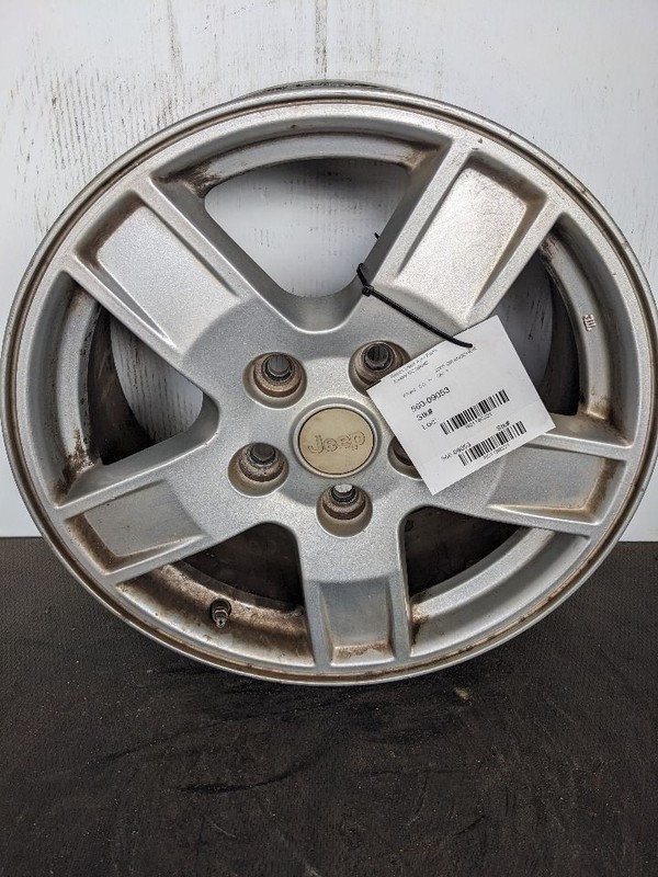 Wheel 17x7-1/2 Aluminum Laredo Fits 05-07 GRAND CHEROKEE 1188221