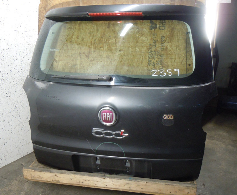 2014-2017 Fiat 500L Rear Hatch Lid Liftgate W/O Rear View Camera OEM *SEE NOTES*