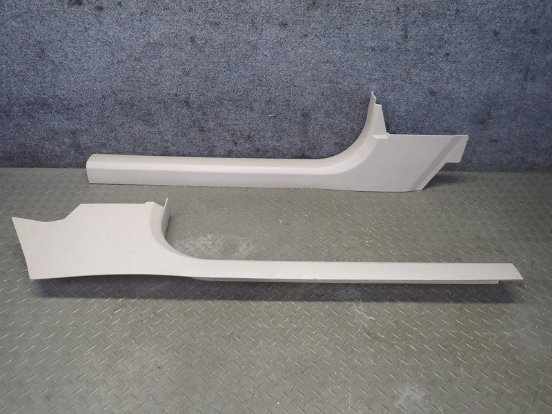 2004-2006 CADILLAC XLR LEFT & RIGHT SIDE DOOR SILL STEP COVER PANEL TRIM SET