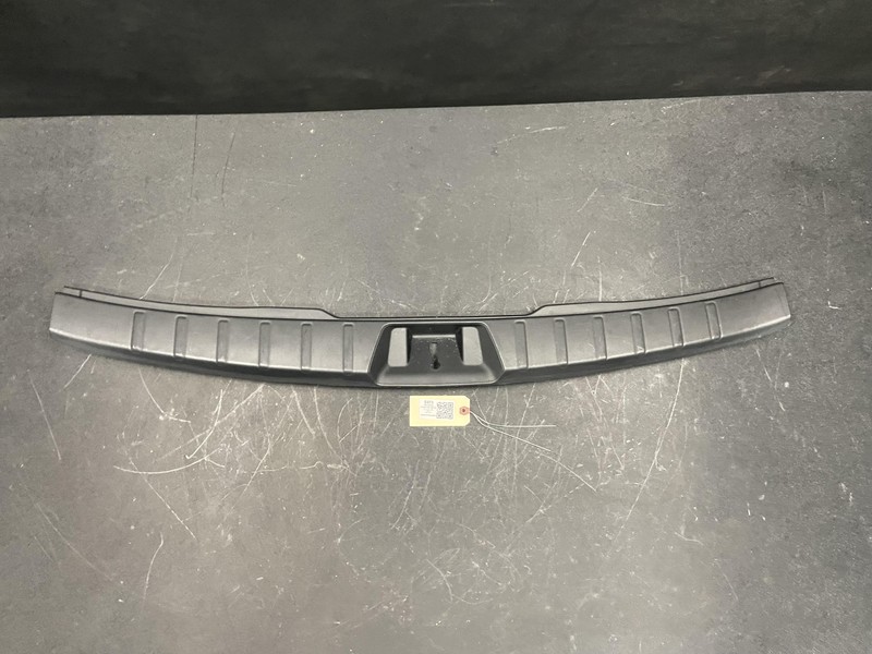 Rear Trunk End Sill Scuff Plate 2022 Subaru Forester 94026-SJ000 2019 2020 -2023
