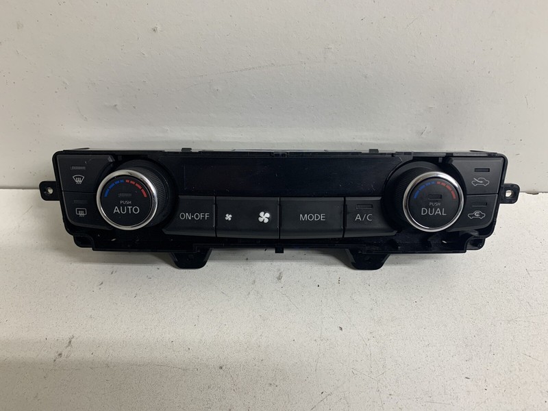 2016-2020 Nissan Maxima Heater A/C Temperature Climate Control Switch Panel HVAC