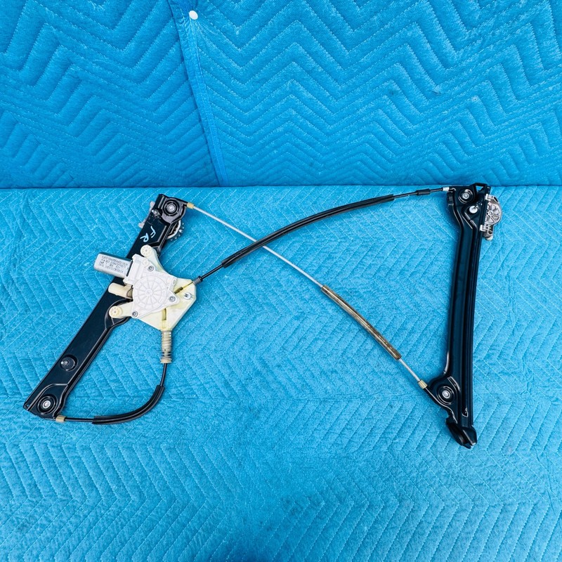 12–17 BMW 650i Front Right Driver Door Window Regulator with Motor OEM 730378603